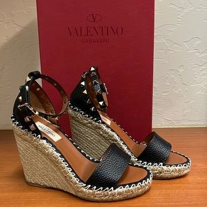 Valentino Espadrilles-like new